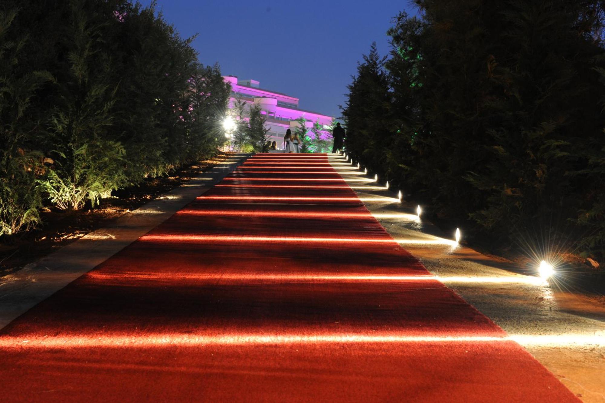 Monteverde Hotel Beit Mery Екстериор снимка