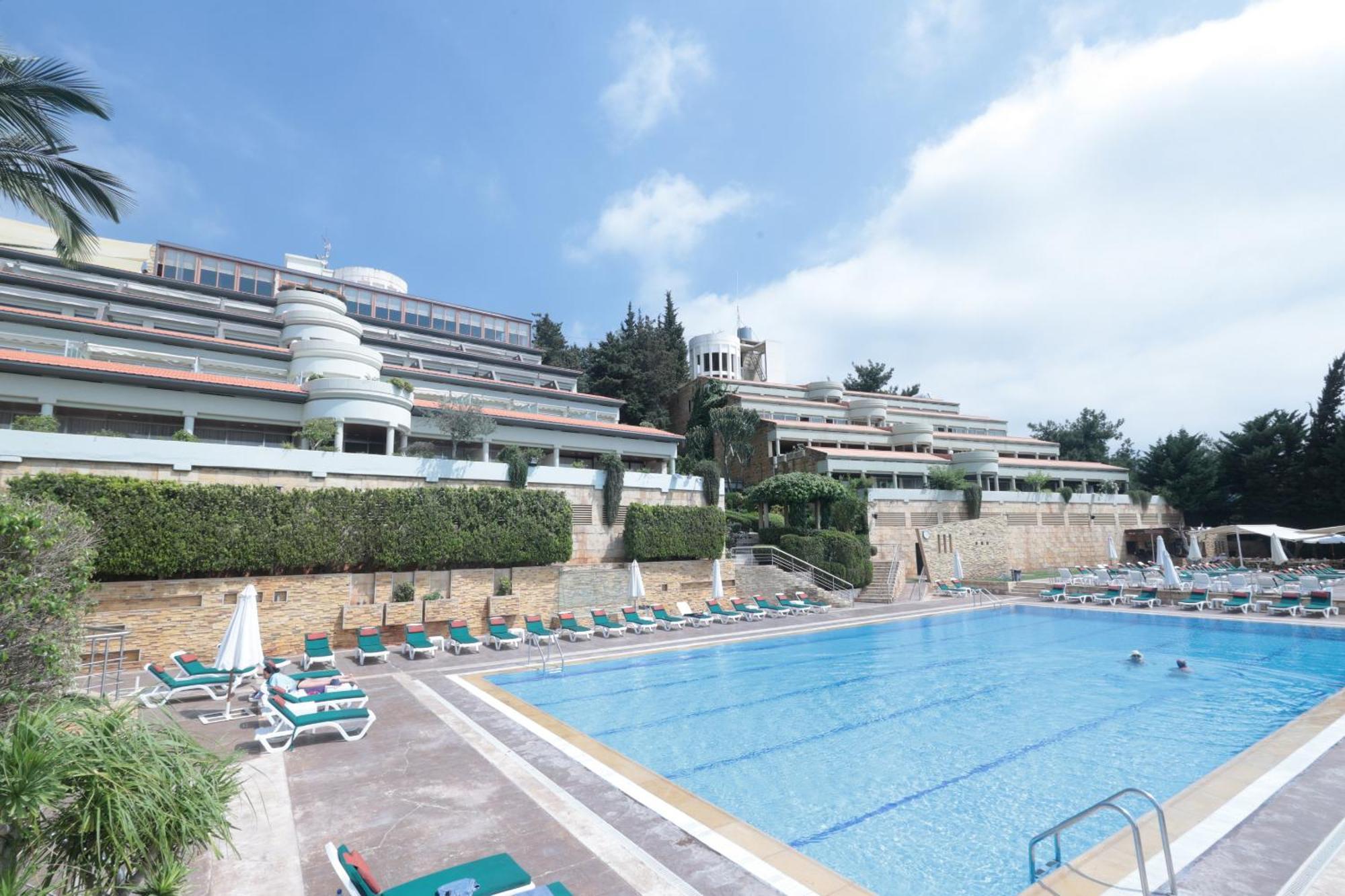 Monteverde Hotel Beit Mery Екстериор снимка