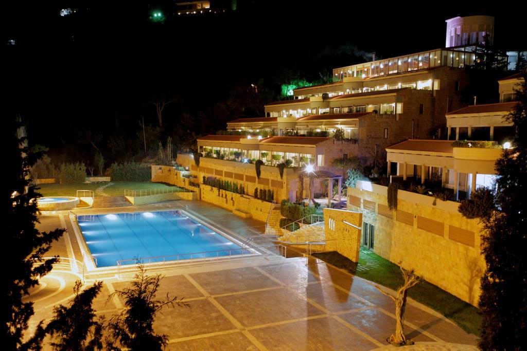 Monteverde Hotel Beit Mery Екстериор снимка